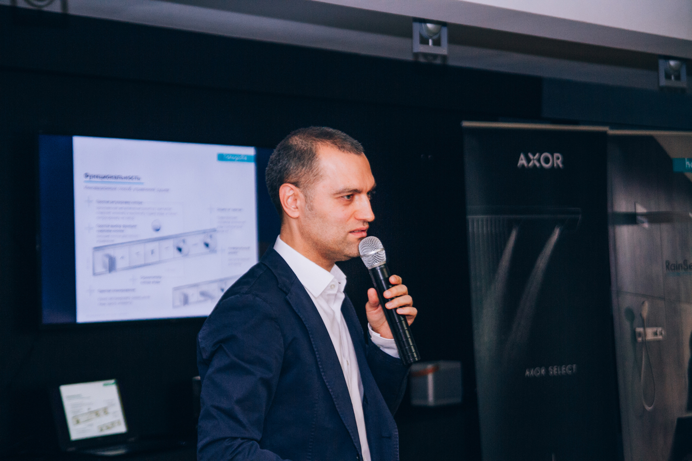 Презентация новинок от Hansgrohe и Axor в центре сантехники S-Classic