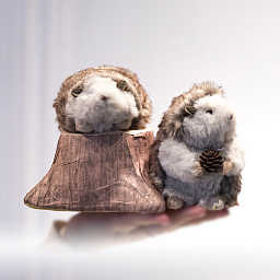 Игрушка Ёж пушистый, на пне 23 см (в ассортименте)